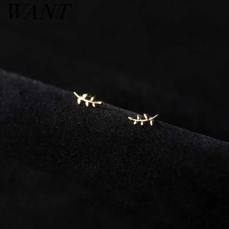 WANTME 925 Sterling Silver Fashion Cute Romantic Leaf Small Stud Earrings for Women Simple Party Piercing Jewelry Accessories The jack market .AU The jack market .AU Jewellery & Chains $ 57 200000226:29#Silver