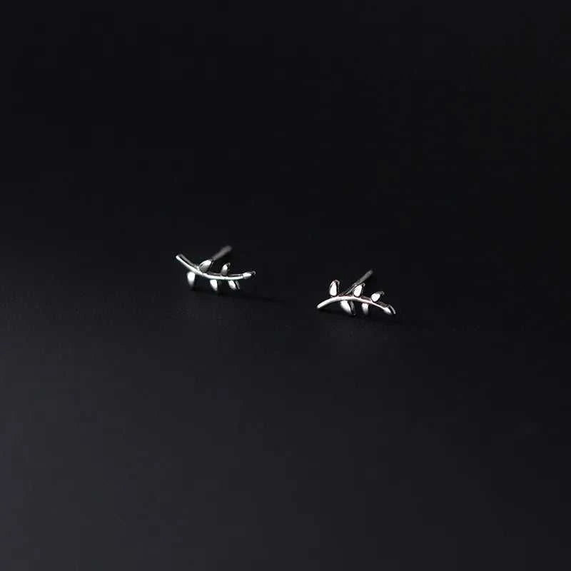 WANTME 925 Sterling Silver Fashion Cute Romantic Leaf Small Stud Earrings for Women Simple Party Piercing Jewelry Accessories The jack market .AU The jack market .AU Jewellery & Chains $ 57 200000226:29#Silver