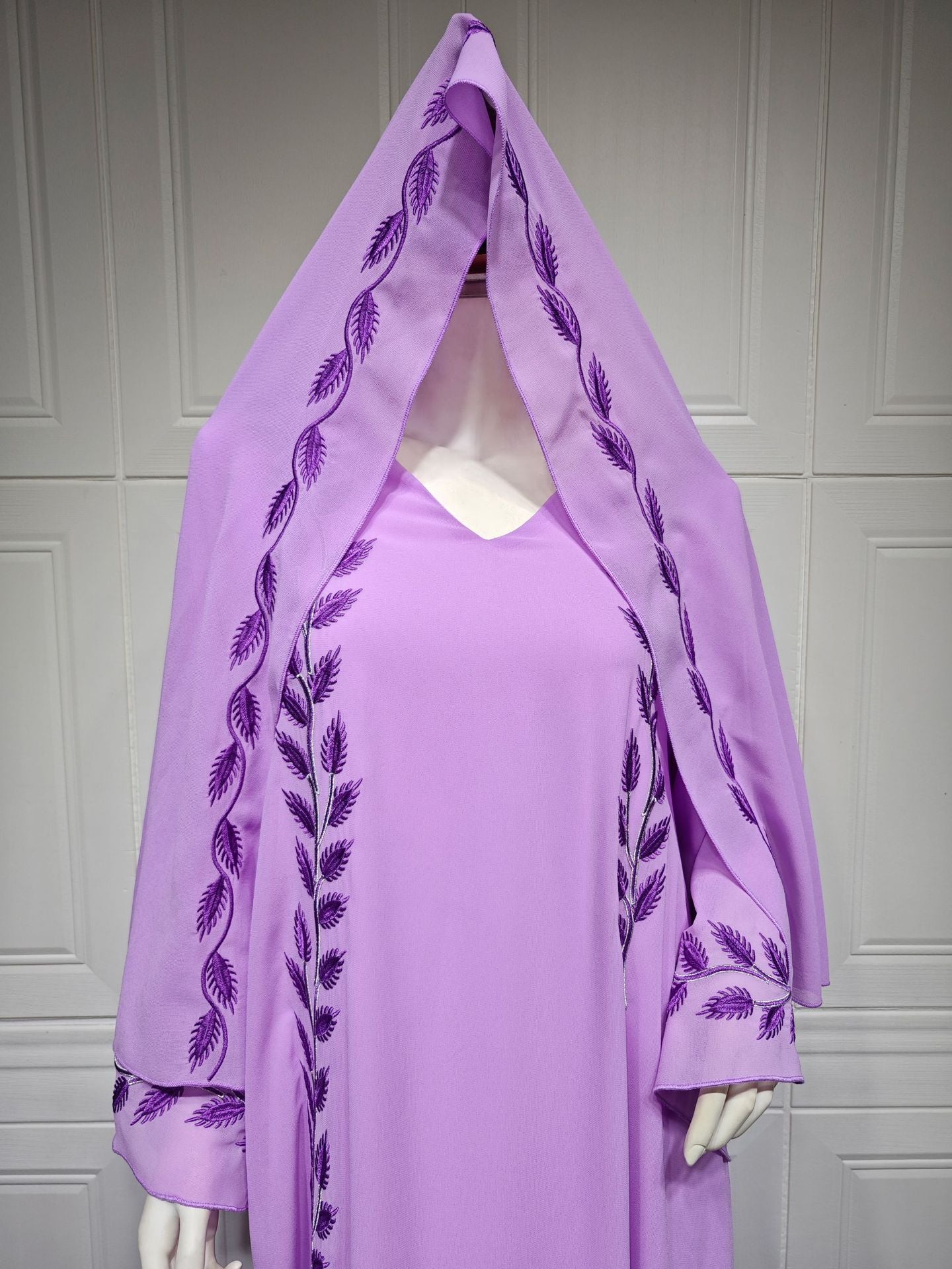 Women's Embroidery Abaya with Scarf – 2-Piece Muslim Dress Set