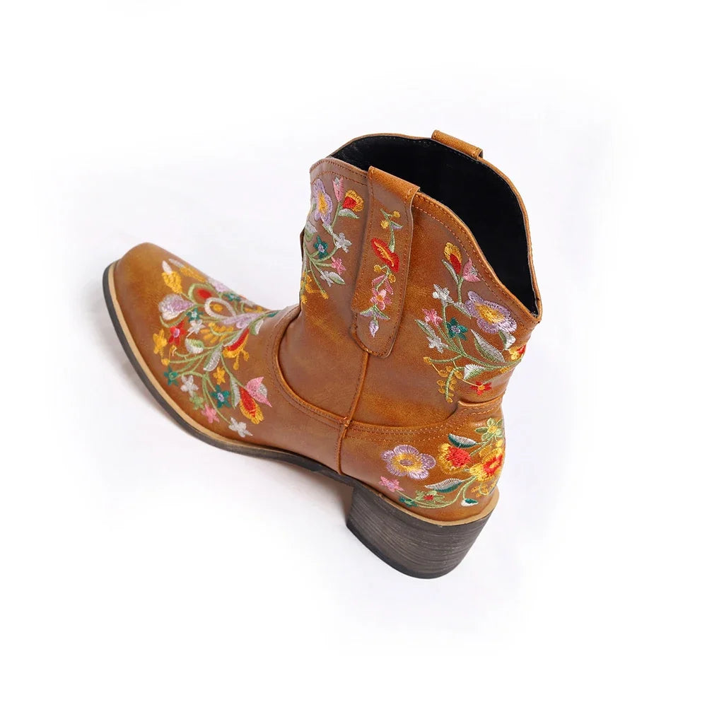 Women Cowboy Boots Luxury Embroidery Pointed Toe Winter Boots Ladies Shoes Comfortable Designer Botas Outdoor Skidproof Wearable