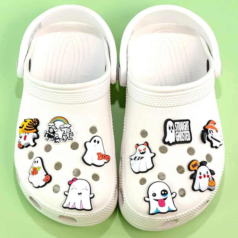 1pcs Halloween Pins for Kids Party Accessories Trick or Treat Shoe Charms for Men Women Ghost Pumpkins Shoe Decorations Buckles The jack market .AU The jack market .AU Step Up Your Style: Trendy Shoes for Every Occasion! $ 47 14:202530813#HYB014-126