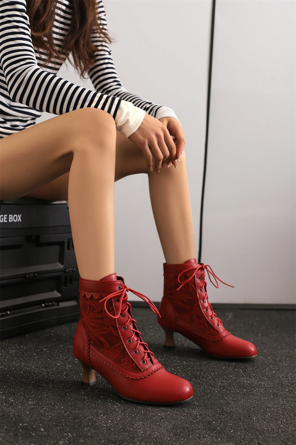 2025 New Lace Up Ladies High Heel Shoes Strange Steampunk Boot Victorian Ankle Boots Women Pointed Toe Thick Soled Short Boots