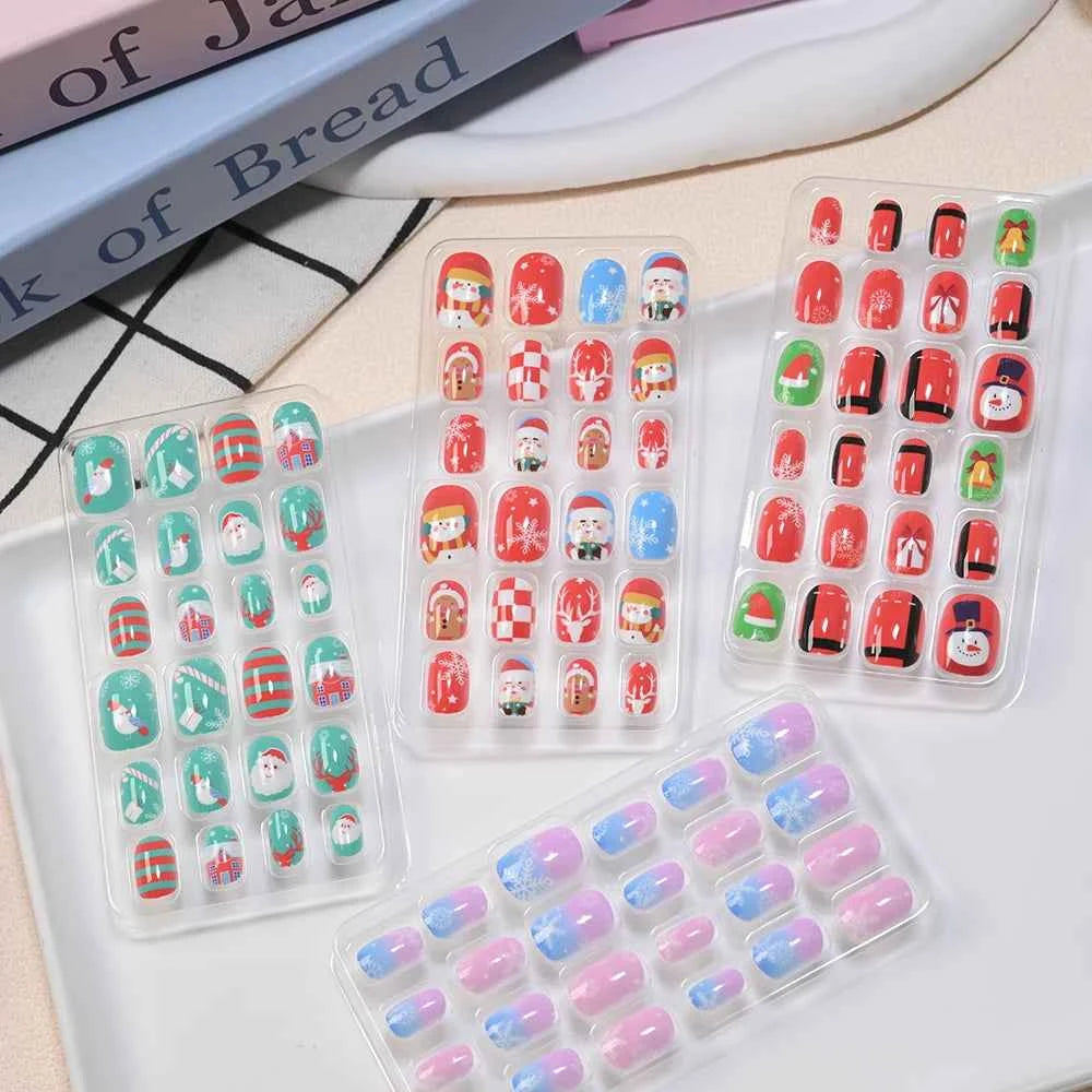 24pcs Princess Girls Christmas Press On Nails Candy Color Kawaii Christmas Tree Snowman False Nails New Year Children Fasle Nail