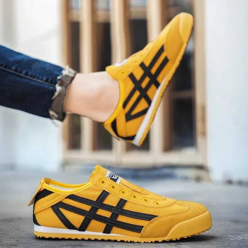 Fashion Men Casual Shoes Lightweight Cloth Running Sneakers Outdoor Comfortable Walking Sport Shoes Breathable Jogging Shoes The jack market .AU The jack market .AU Step Up Your Style: Trendy Shoes for Every Occasion! $ 75 14:193#heibai;200000124:200000898