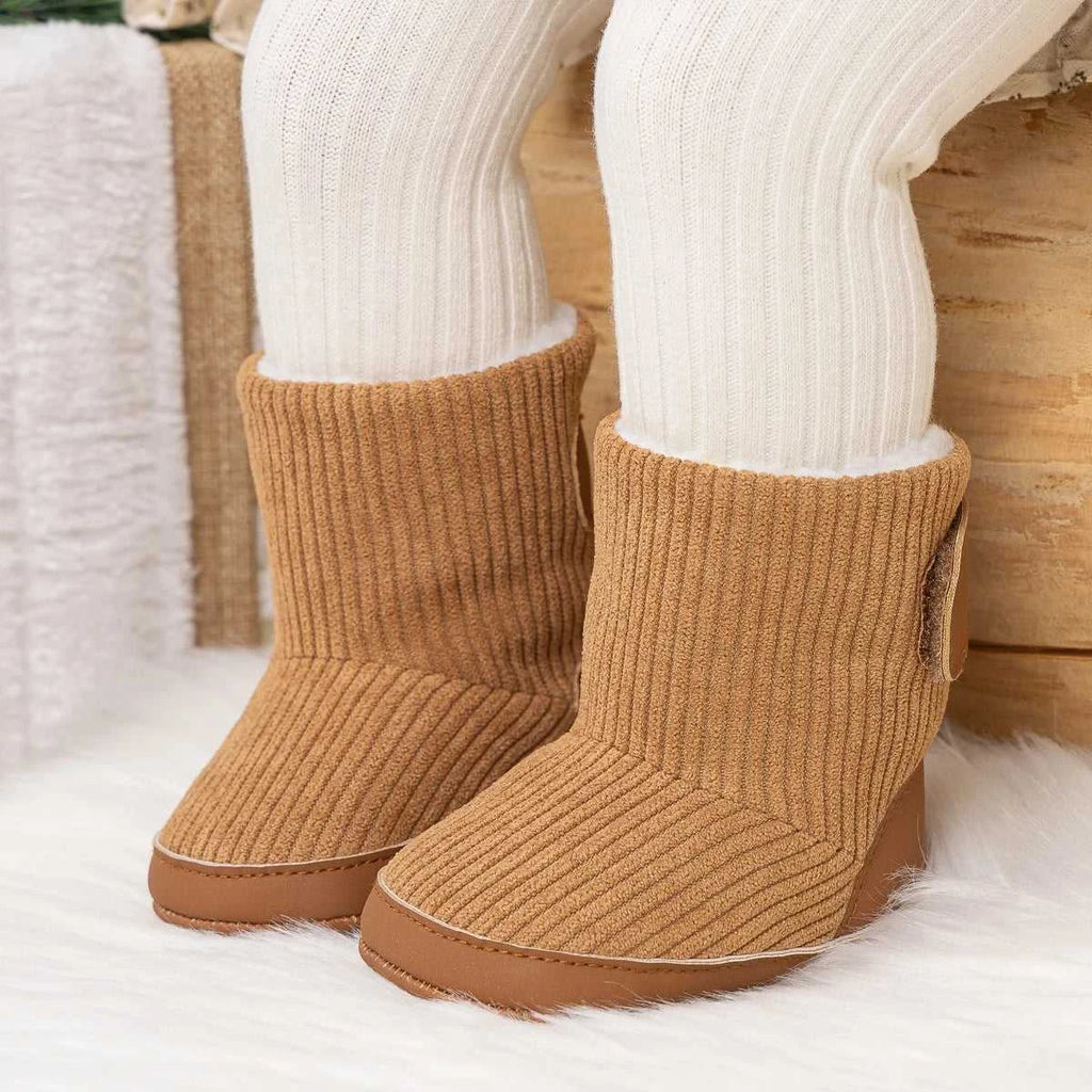 KIDSUN Newborn Baby Winter Boots Soft Corduroy Warm Booties With Fur Lining Unisex Design For Baby Boys Girls The jack market .AU The jack market .AU Mum & Kids: Essential Products for Every Family $ 26 14:771;200000264:201336170
