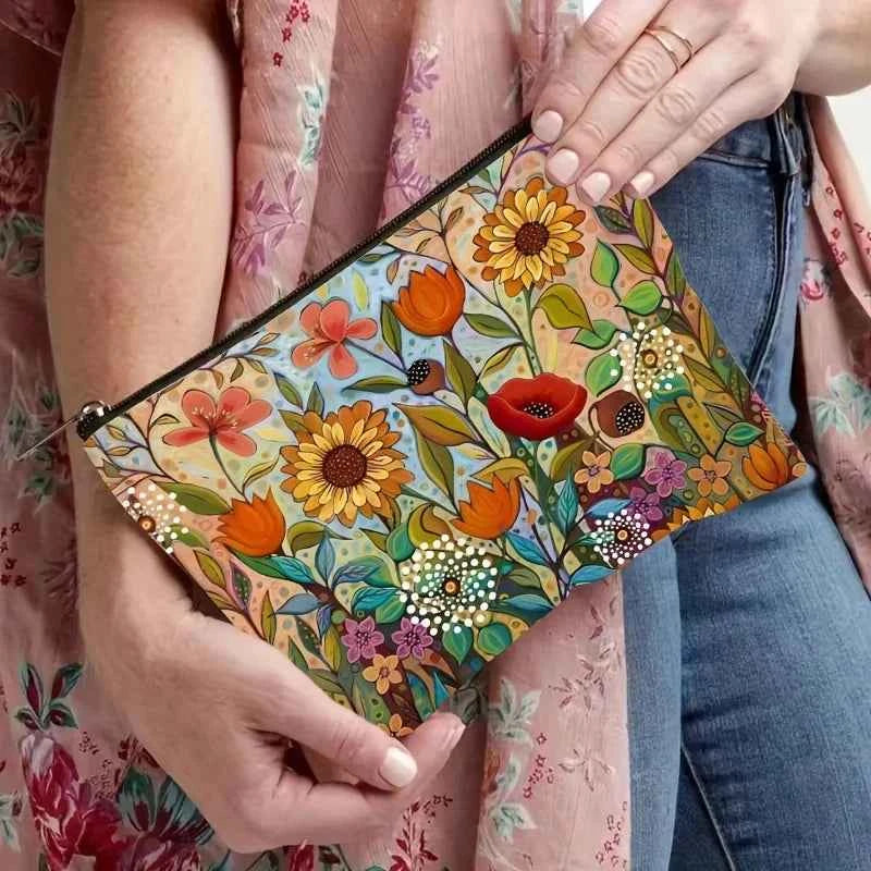Floral Charm Makeup Bag - Stylish Zipper Pouch for Jewelry & Essentials Storage