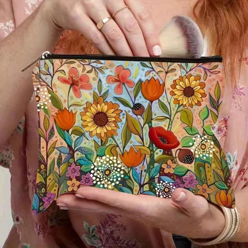 Floral Charm Makeup Bag - Stylish Zipper Pouch for Jewelry & Essentials Storage