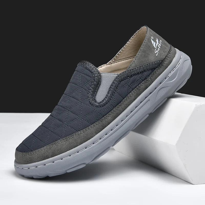 New Spring Breathable Sneakers Men Casual Shoes Lightweight Slip On Loafers Men Outdoor Shoes Walking Elastic Pantshoes Flats
