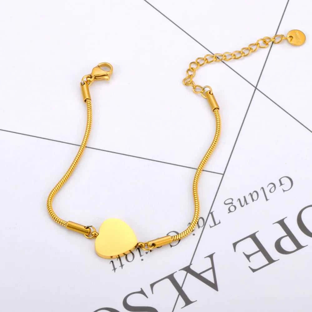 Lokaer Stainless Steel Heart Shaped Hollow Out Chain Bracelet for Women 18K Gold Plated Fashion Waterproof Daily Jewelry B25220 The jack market .AU The jack market .AU Jewellery & Chains $ 53 200001034:1433145302#B24053P-Tree
