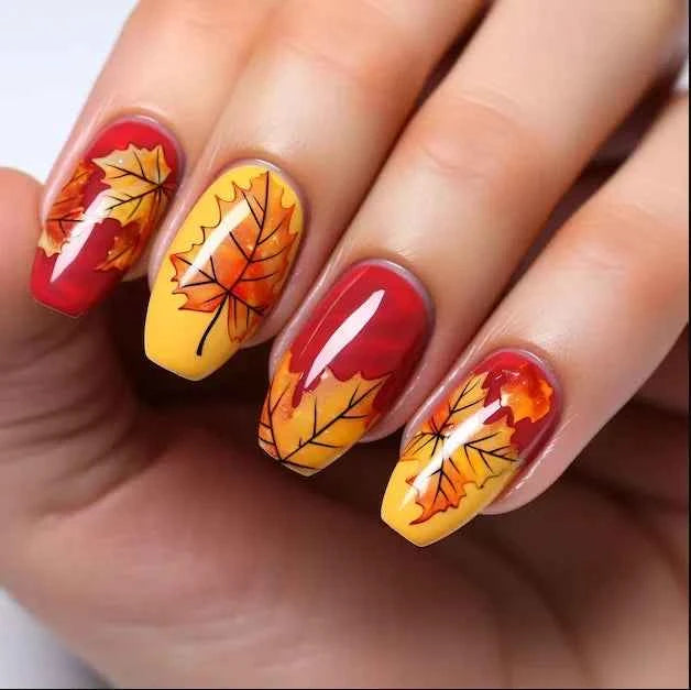 Maple Leaf Nail Stamping Plates - Stunning Autumn & Winter Leaf Designs for Unique Manicures