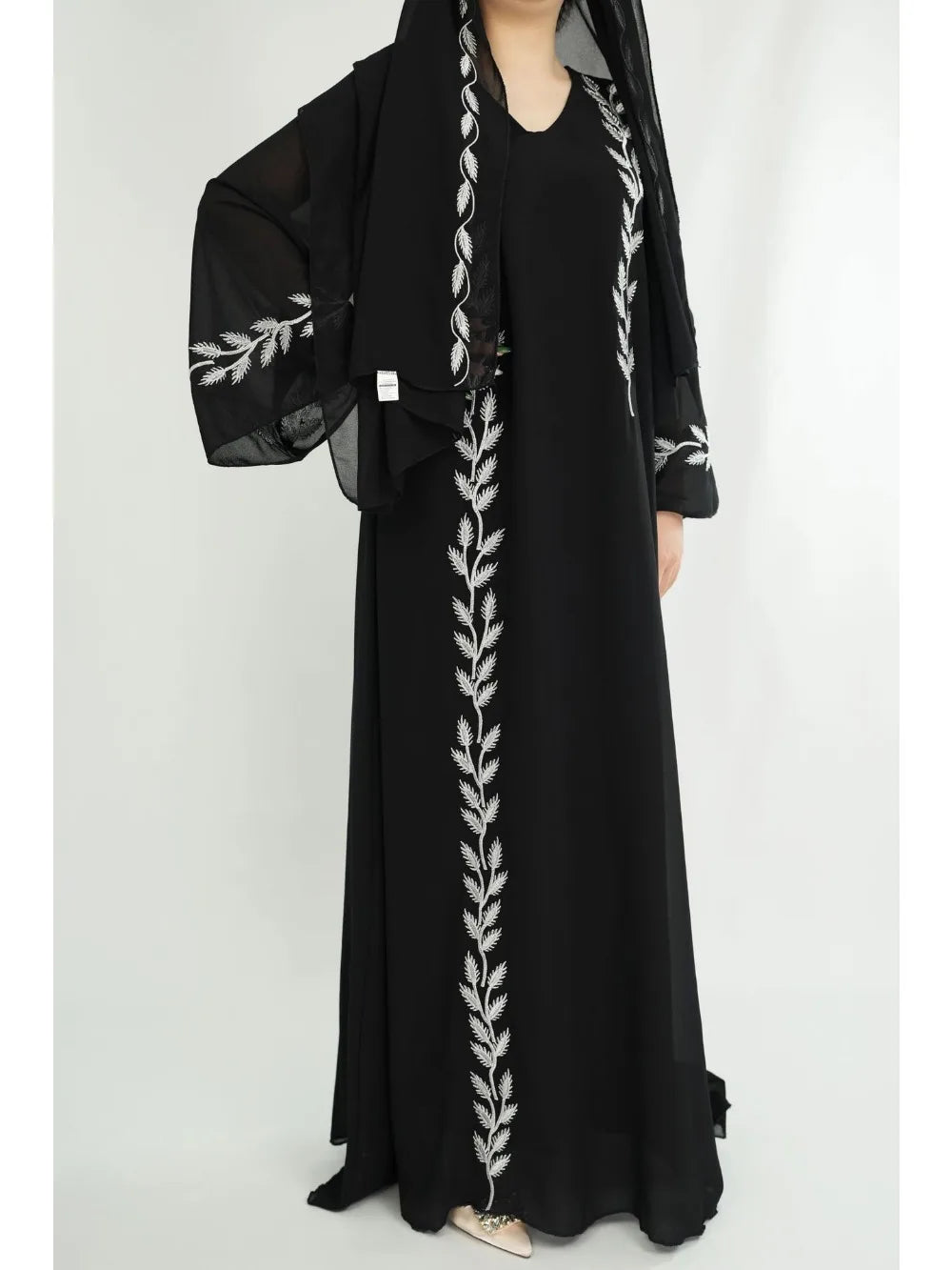 Women's Embroidery Abaya with Scarf – 2-Piece Muslim Dress Set