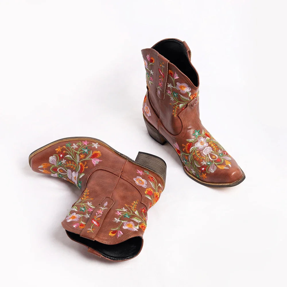 Women Cowboy Boots Luxury Embroidery Pointed Toe Winter Boots Ladies Shoes Comfortable Designer Botas Outdoor Skidproof Wearable