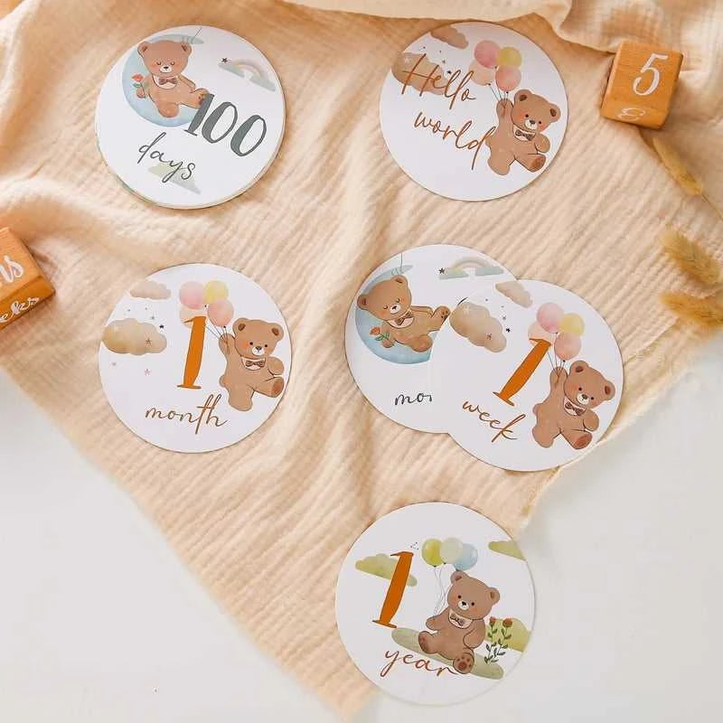 Baby Bear Milestone Number Monthly Memorial Cards Newborn Birthday Gifts Souvenir Newborn Birth Photo Photography Accessories