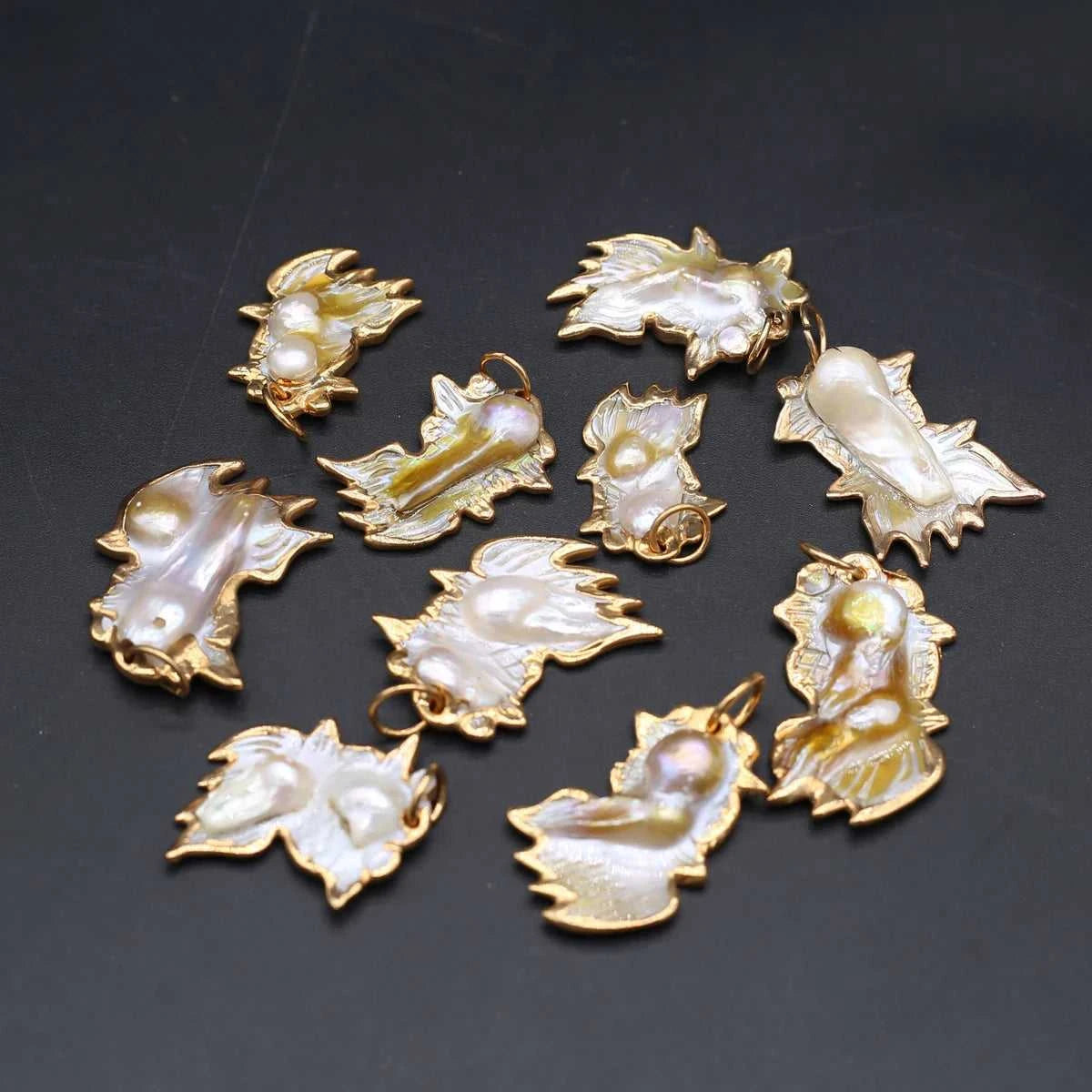 New Fashion Natural Shell Pendant Oval Mother of Pearl Charms Bead for Jewelry Making DIY Necklace Earring Accessories Gift 1pc The jack market .AU The jack market .AU Jewellery & Chains $ 52 200001033:361188#18x22-22x24mm