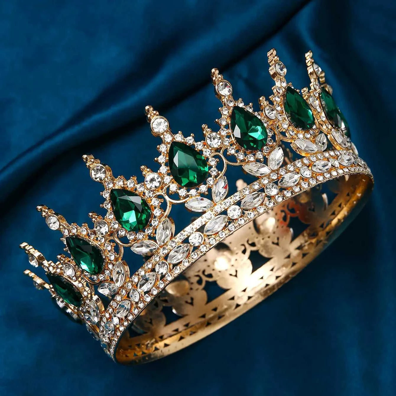 Wholesale Gold Crystal Headdress Prom Pageant Full Round Circle King Crowns For Cake Decoration The jack market .AU The jack market .AU Jewellery & Chains $ 65 200001033:200025551#C21;351:200001569