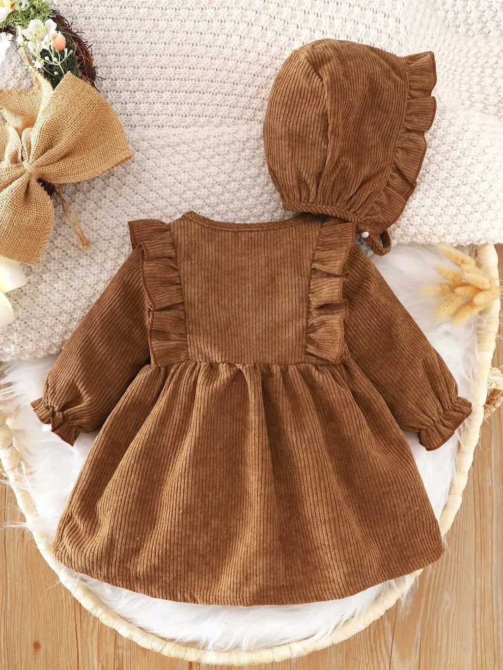 Baby autumn and winter fashion retro elegant exquisite comfortable dress. The jack market .AU The jack market .AU Mum & Kids: Essential Products for Every Family $ 36 200000463:200661897#18-24M