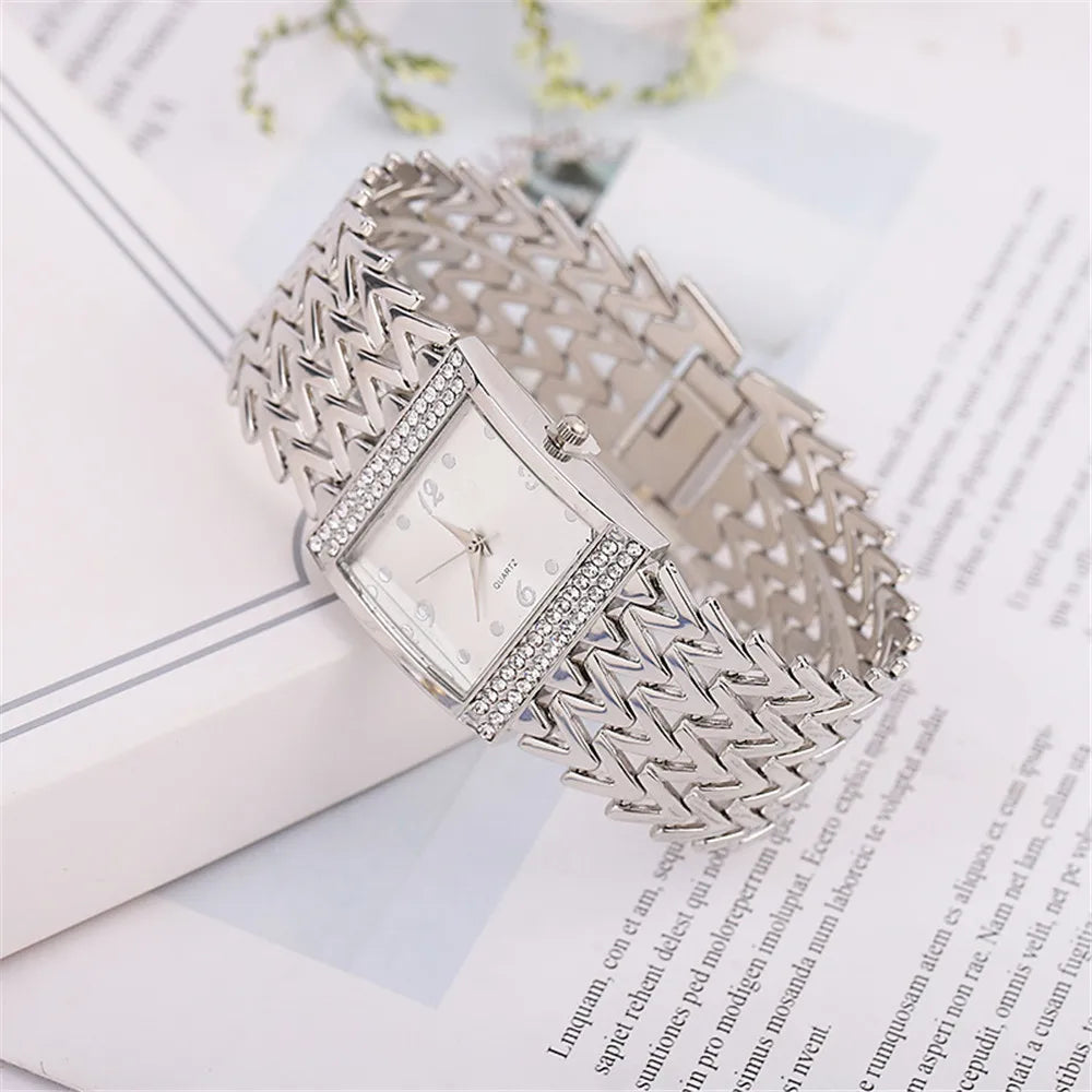 Luxury Golds Ladies Square Diamond Watch - Elegant Stainless Steel Quartz Timepiece for Fashion-Forward Women