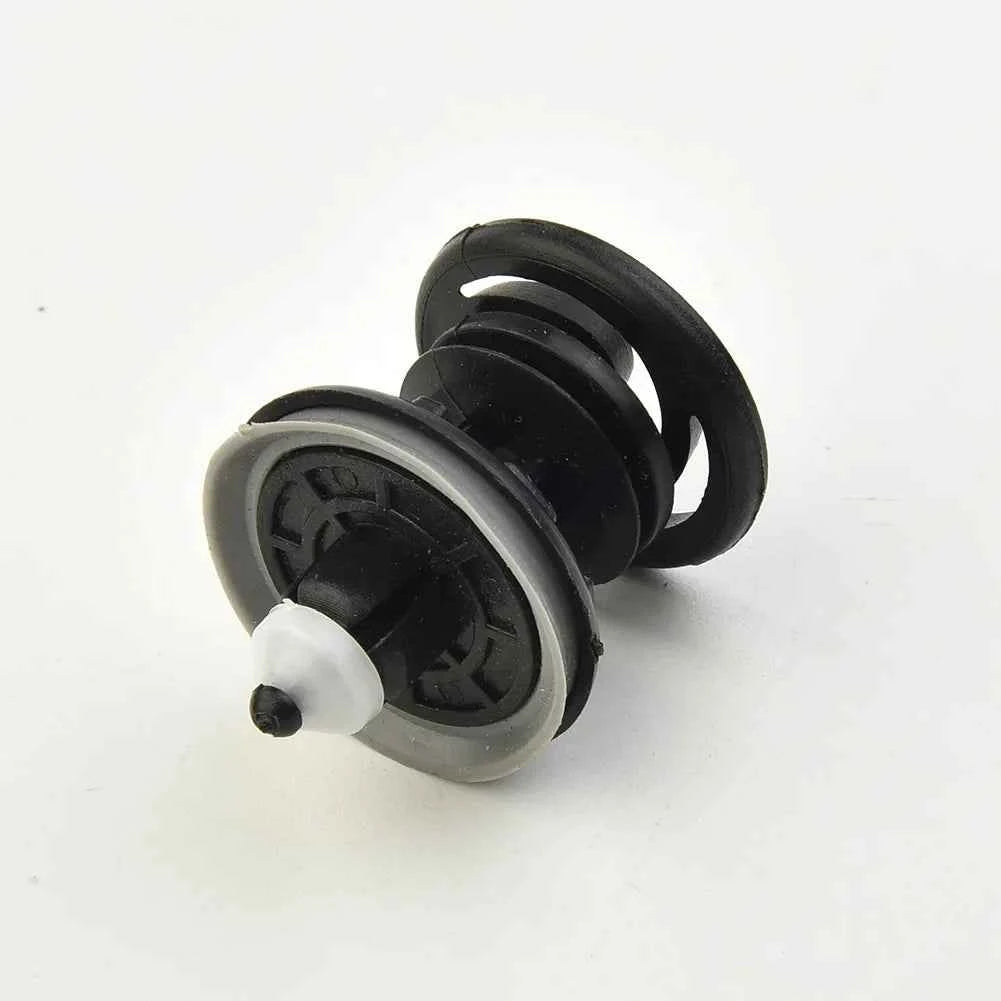 20x Car Interior Door Panel Push Card Clip 7L6868243 For Caddy Touran Tiguan Golf 4 5 6 7 Passat CC Polo Beetle Jetta T5