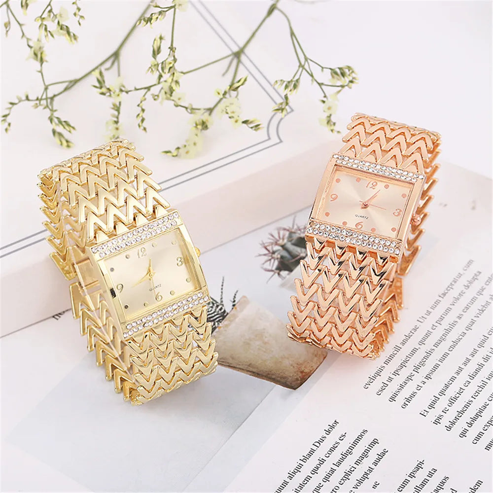 Luxury Golds Ladies Square Diamond Watch - Elegant Stainless Steel Quartz Timepiece for Fashion-Forward Women