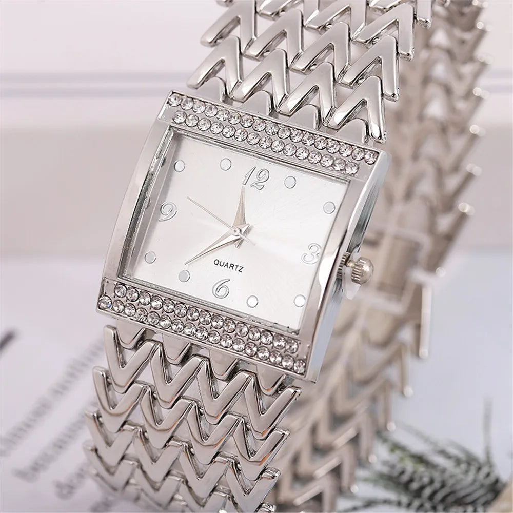 Luxury Golds Ladies Square Diamond Watch - Elegant Stainless Steel Quartz Timepiece for Fashion-Forward Women