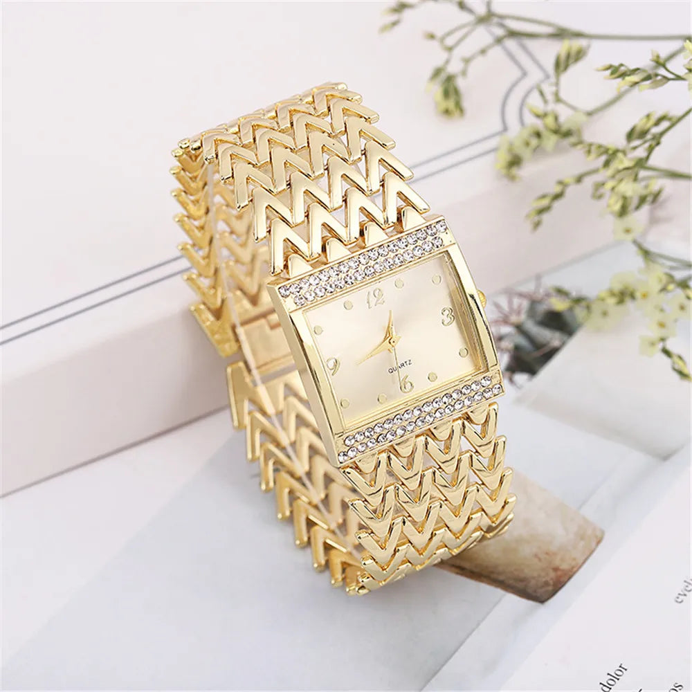 Luxury Golds Ladies Square Diamond Watch - Elegant Stainless Steel Quartz Timepiece for Fashion-Forward Women