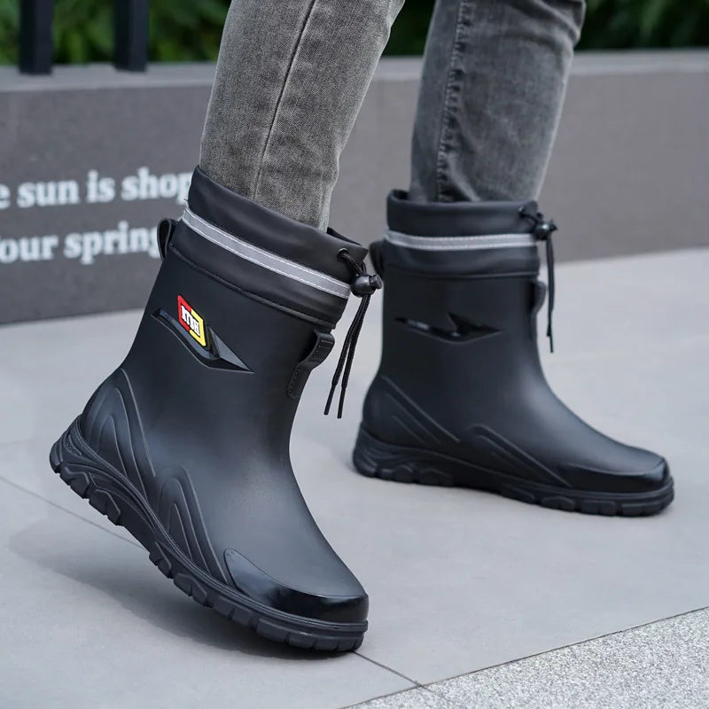 Men's Fleece Lined Tied Mouth Waterproof Outdoor Rain Boots Anti-slip Kitchen Work Rubber Shoes Warm Booties Plastic Material