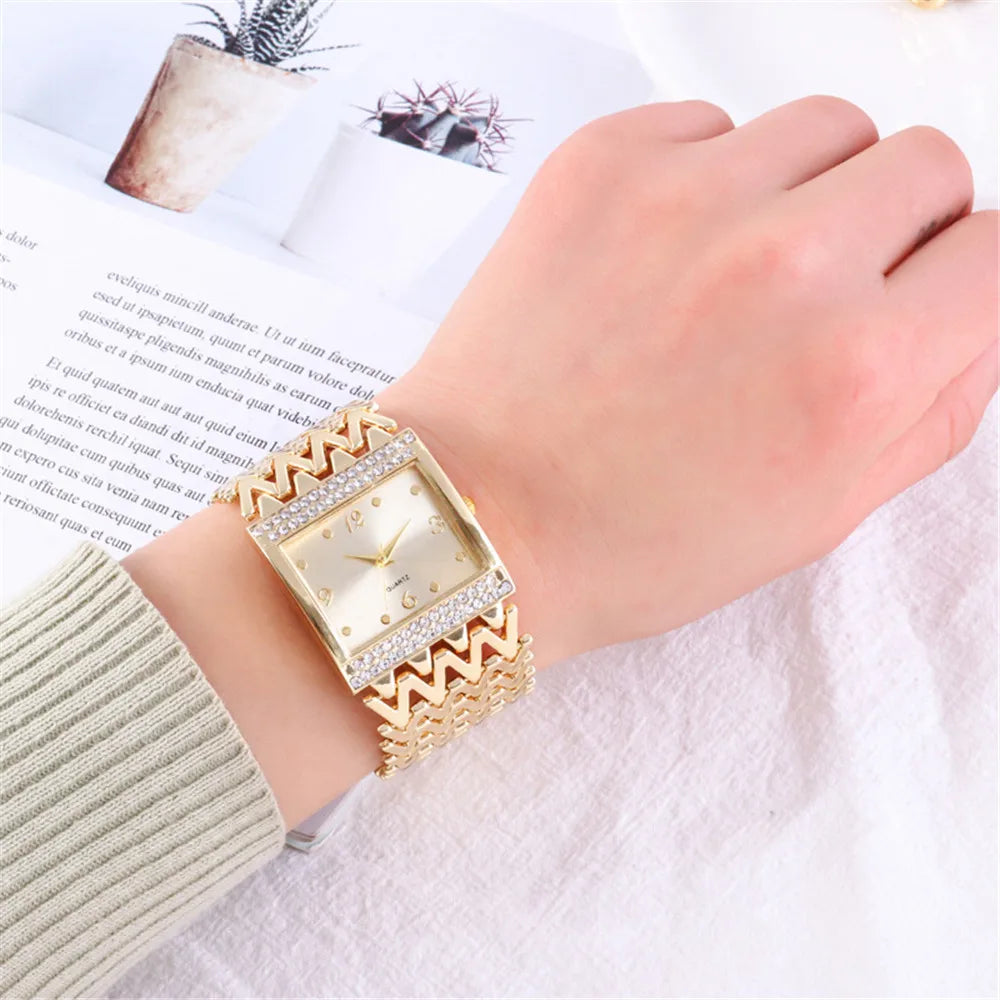 Luxury Golds Ladies Square Diamond Watch - Elegant Stainless Steel Quartz Timepiece for Fashion-Forward Women