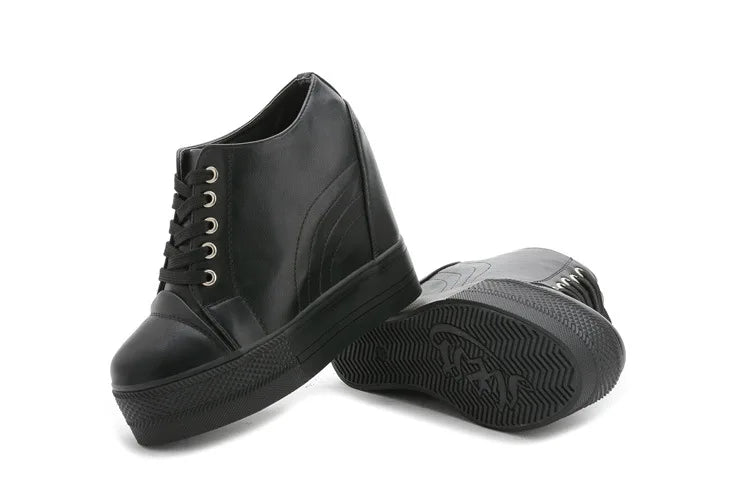 High Top Women's Casual Shoes Leather Casual Sneaker Hidden Increased Ladies Ankle Boots New Plush Woman Platform Boots Botines