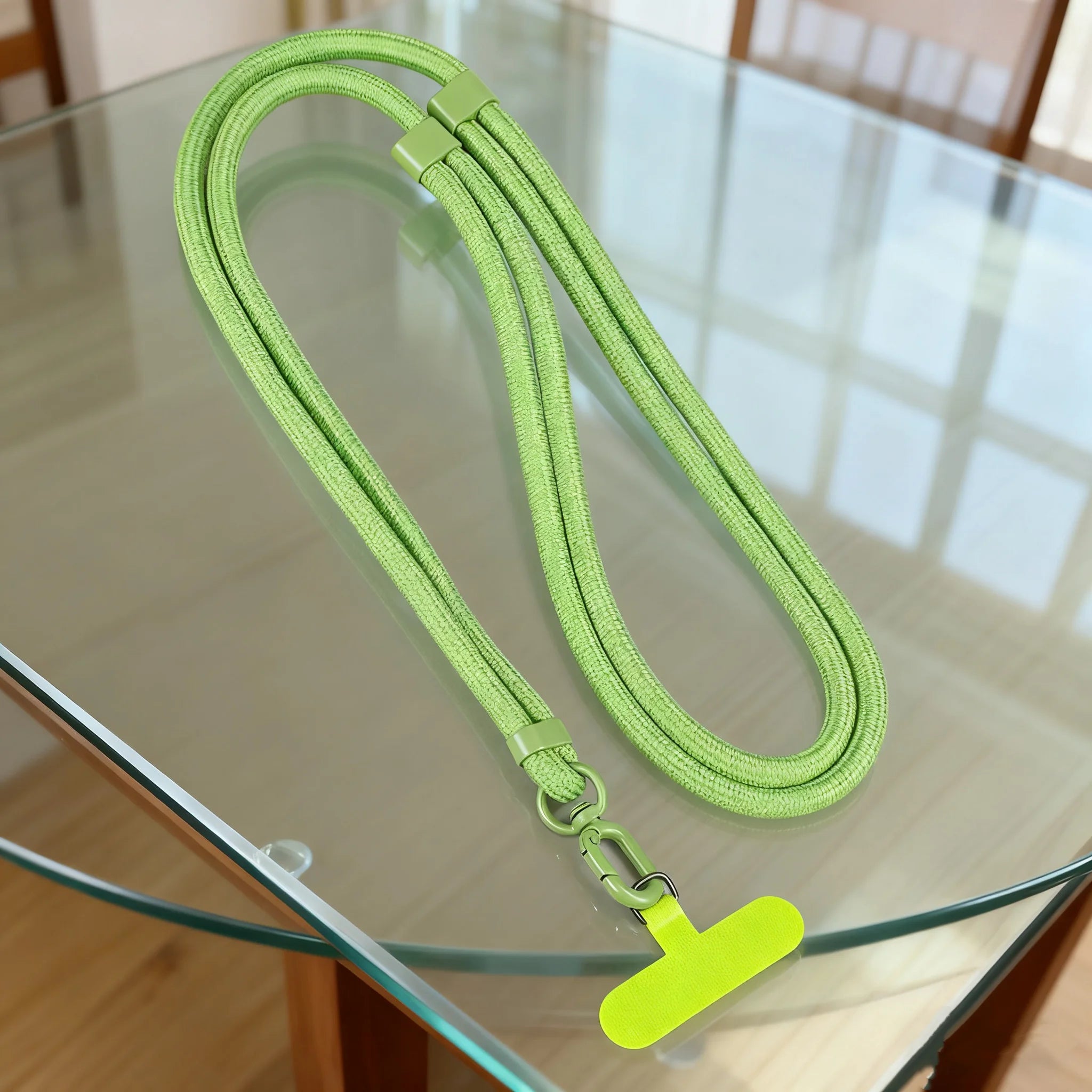 Universal Phone Lanyard - Adjustable Crossbody Neck Strap with Anti-Drop Clip & Portable Wrist Strap
