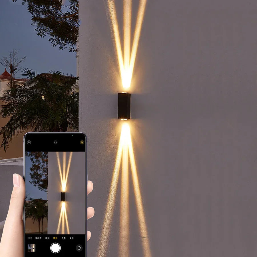 1Pack 20W Waterproof Up and Down LED Wall Lamp Waterproof Exterior Wall Spotlight Outdoor Villa Entrance Garden Porch Light