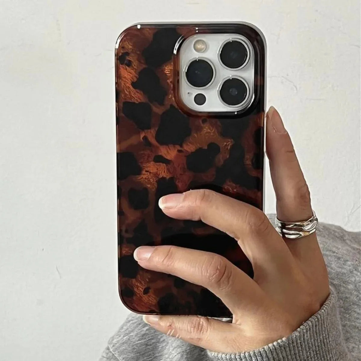 Retro Amber Leopard Print Laser Phone Case - Stylish Soft Cover for iPhone 17 16 15 14 13 12 11 XS XR 7 8 Plus