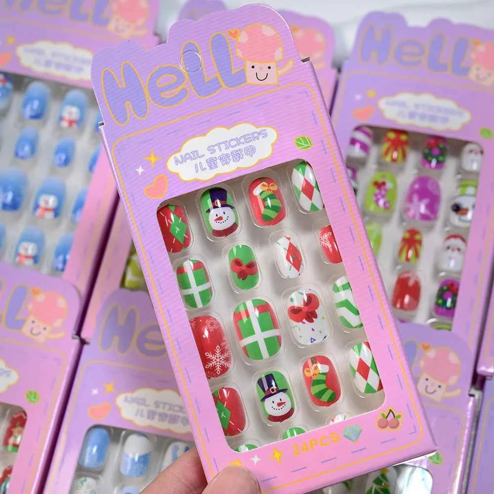 24pcs Princess Girls Christmas Press On Nails Candy Color Kawaii Christmas Tree Snowman False Nails New Year Children Fasle Nail