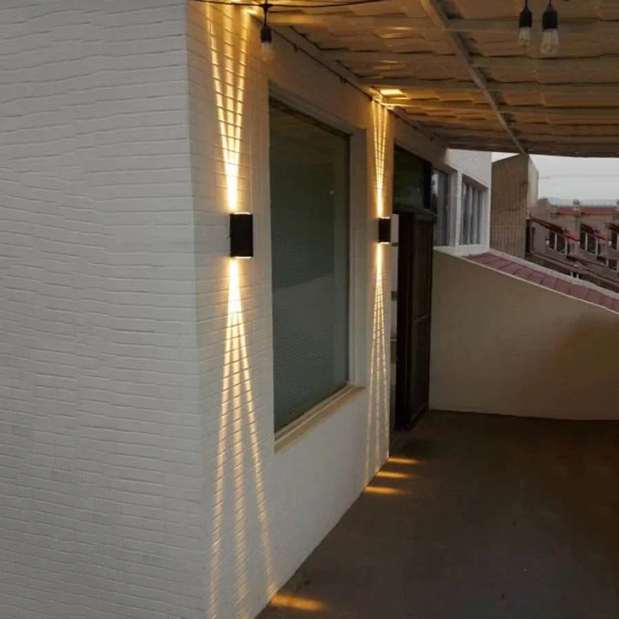 1Pack 20W Waterproof Up and Down LED Wall Lamp Waterproof Exterior Wall Spotlight Outdoor Villa Entrance Garden Porch Light