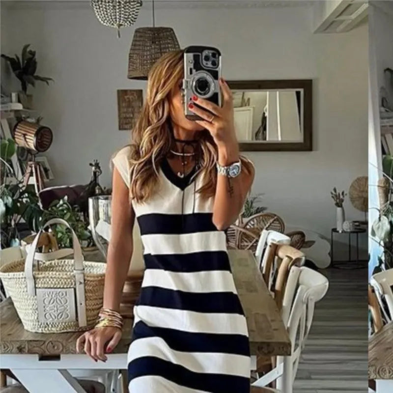 Black & White Striped V-Neck Pullover Dress with Slit - Casual & Loose Fit for Summer 2026