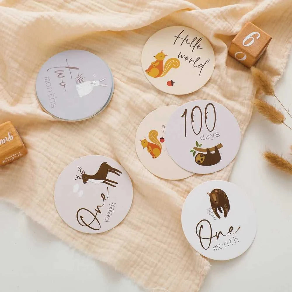 Baby Bear Milestone Number Monthly Memorial Cards Newborn Birthday Gifts Souvenir Newborn Birth Photo Photography Accessories