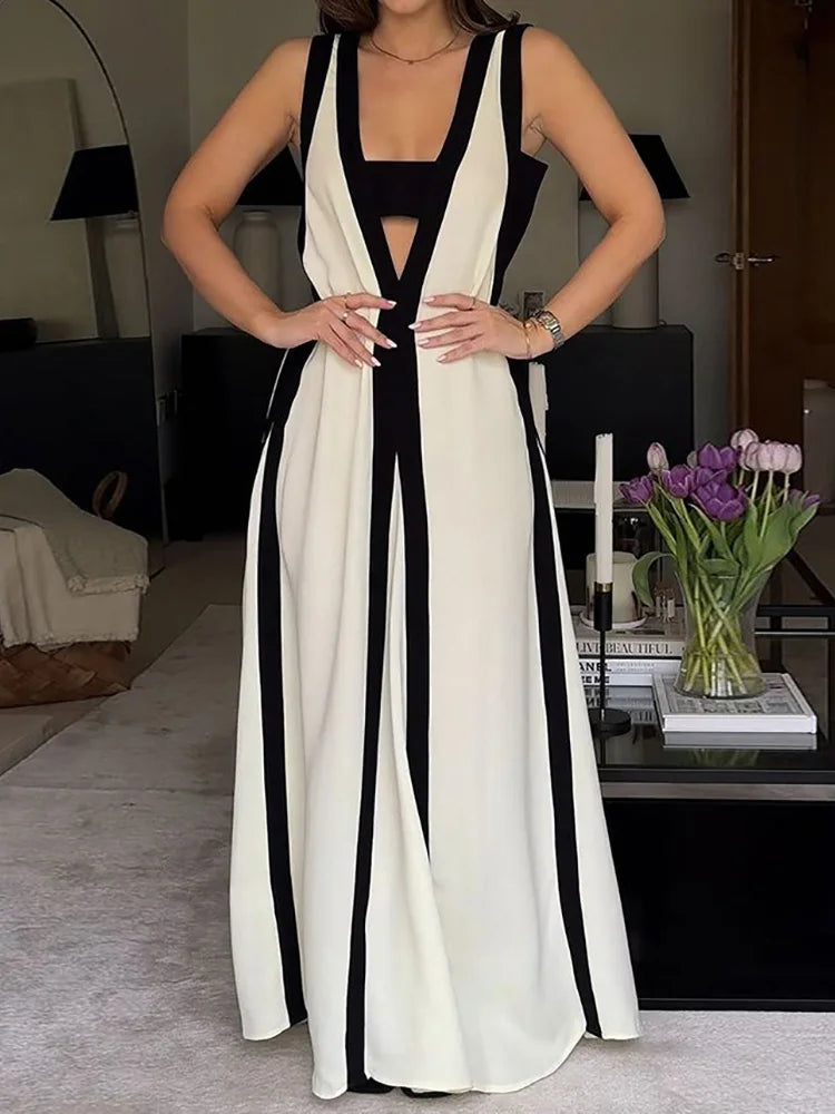 Elegant V-Neck Backless Maxi Dress - Stylish Hollow Out Design for Confident Summer Looks
