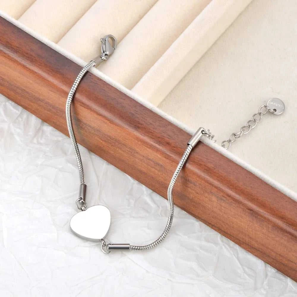 Lokaer Stainless Steel Heart Shaped Hollow Out Chain Bracelet for Women 18K Gold Plated Fashion Waterproof Daily Jewelry B25220 The jack market .AU The jack market .AU Jewellery & Chains $ 53 200001034:1433145302#B24053P-Tree