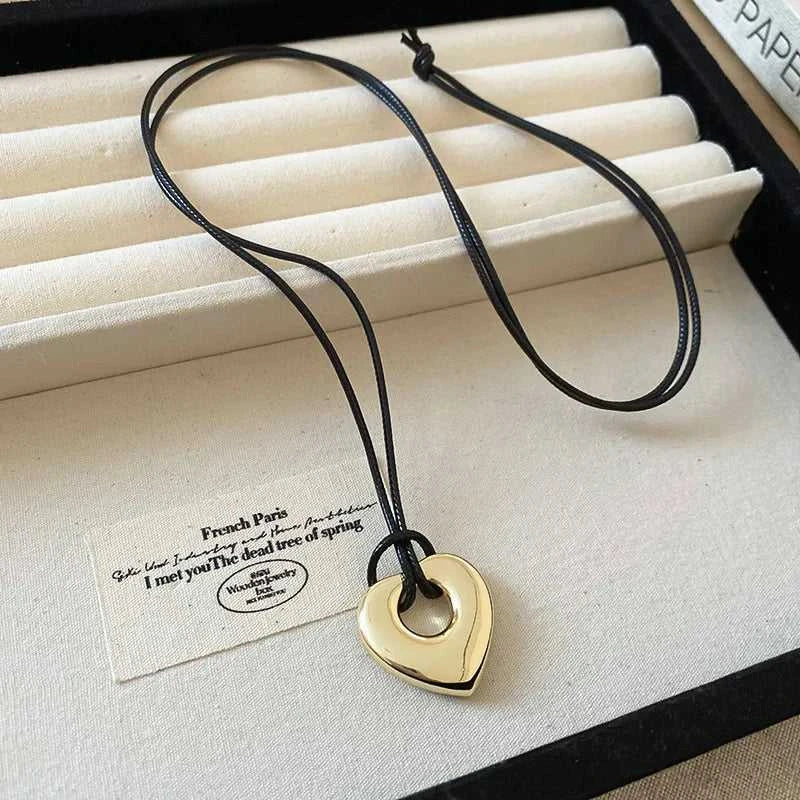 Fashion Spiral Heart-Shaped Pendant Necklace for Women Adjustable Long Black Wax Rope Clavicle Chain Charm Couple Birthday Gift The jack market .AU The jack market .AU Jewellery & Chains $ 48 200001033:200003757#5