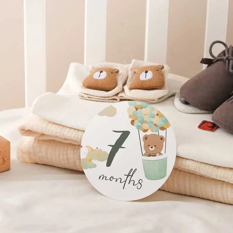 Baby Bear Milestone Number Monthly Memorial Cards Newborn Birthday Gifts Souvenir Newborn Birth Photo Photography Accessories