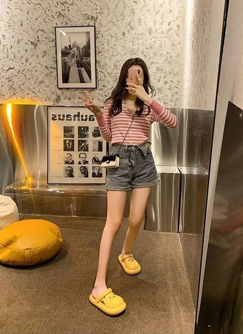 Shoes for Women 2025 Kawaii Cute Woman Slippers Round Toe Animal Cartoon Sandals Anime Slides Home Men Summer Mules House Indoor