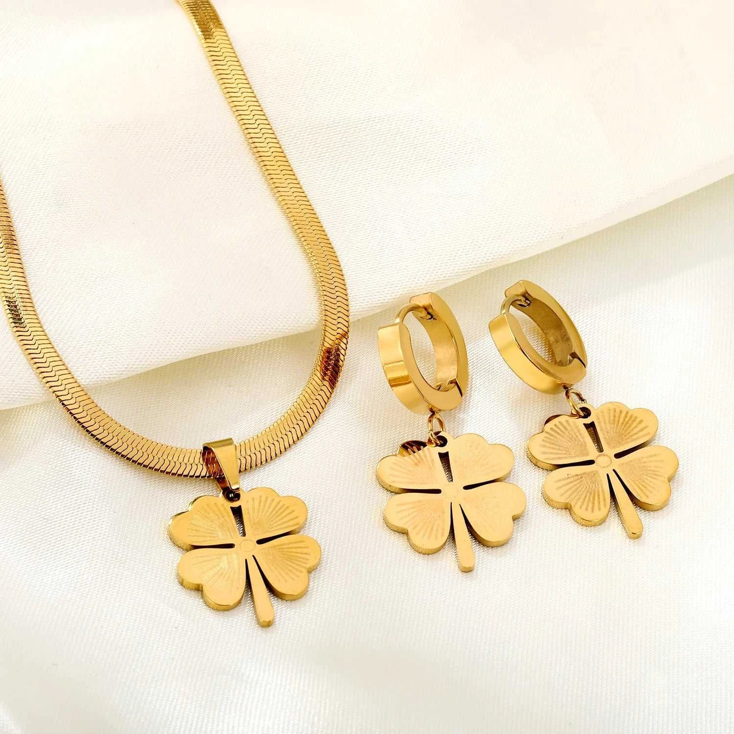 LUXUSTEEL Chain Pendant Earnail Set Four-Leaf Clover Shaped Stainless Steel Pendants Necklace Earring Sets Necklace Jewelry Gift The jack market .AU The jack market .AU Jewellery & Chains $ 51 200001033:200003760#LPS11101G