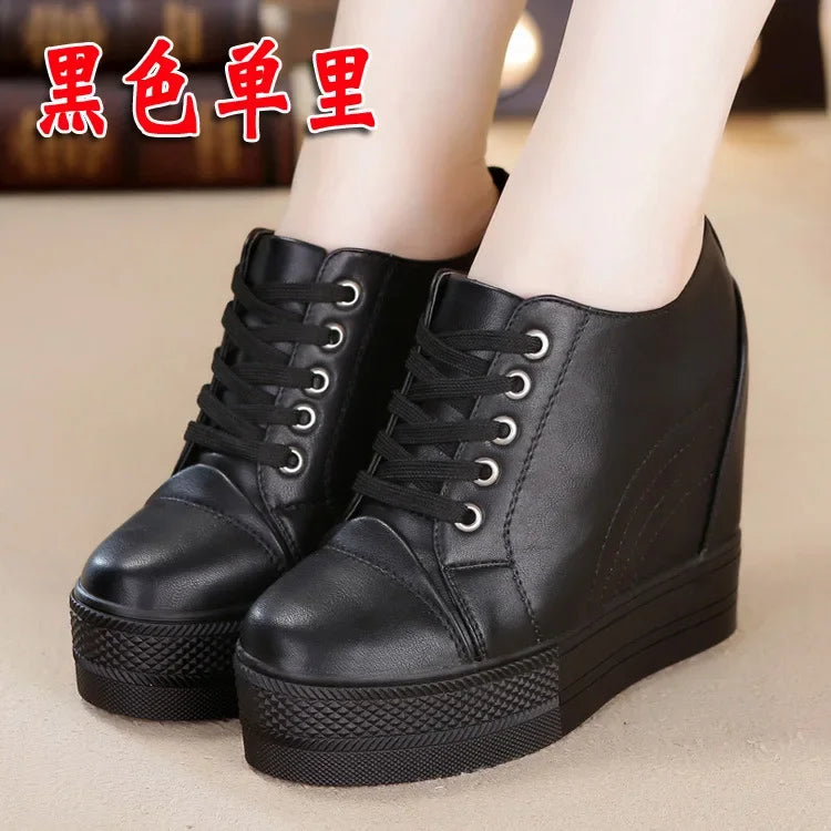 High Top Women's Casual Shoes Leather Casual Sneaker Hidden Increased Ladies Ankle Boots New Plush Woman Platform Boots Botines