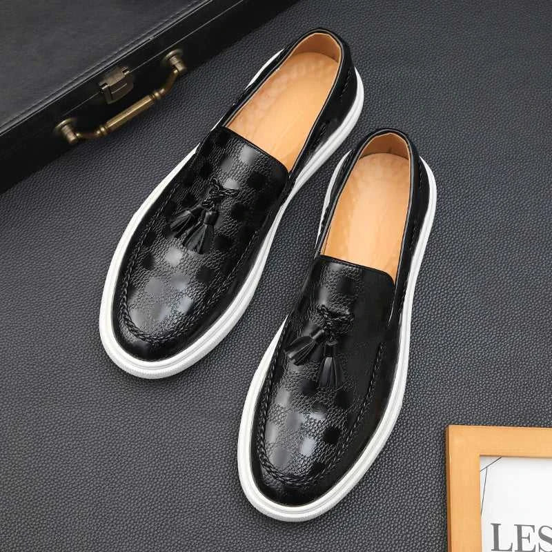 Fashion Men's Casual Shoes Embossed Leather Men Classic Retro British Style Tassels Loafers Mens Slip-on Outdoor Driving Flats The jack market .AU The jack market .AU Step Up Your Style: Trendy Shoes for Every Occasion! $ 101 14:193#S11 Black;200000124:200000364#39 (US 6.5);200007763:201336100