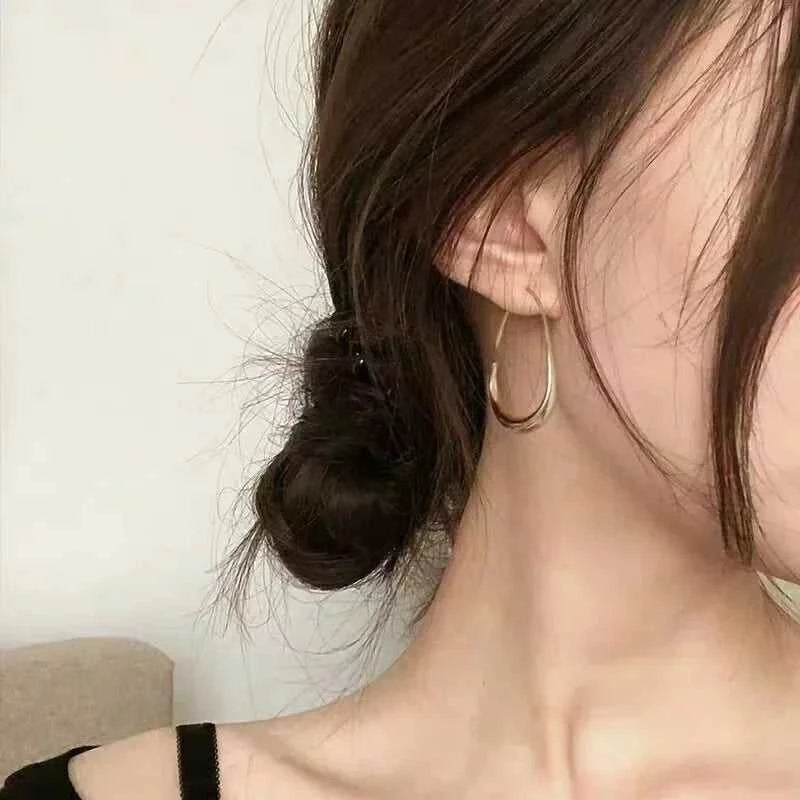 Gold Color Needle Geometric Oval Hoop Earrings for Women Simple Desgin Earrings Party Wedding Jewelry Hot Sale Hot Sale The jack market .AU The jack market .AU Jewellery & Chains $ 50 200001034:361187#Silver-J1