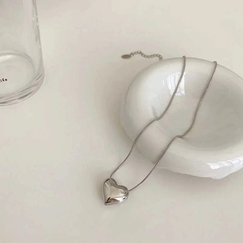 Love Heart Pendant Necklace For Women Men Personality Simple Design Thin Chain Choker Necklaces Jewelry The jack market .AU The jack market .AU Jewellery & Chains $ 47 200001034:17053024#xl019yin