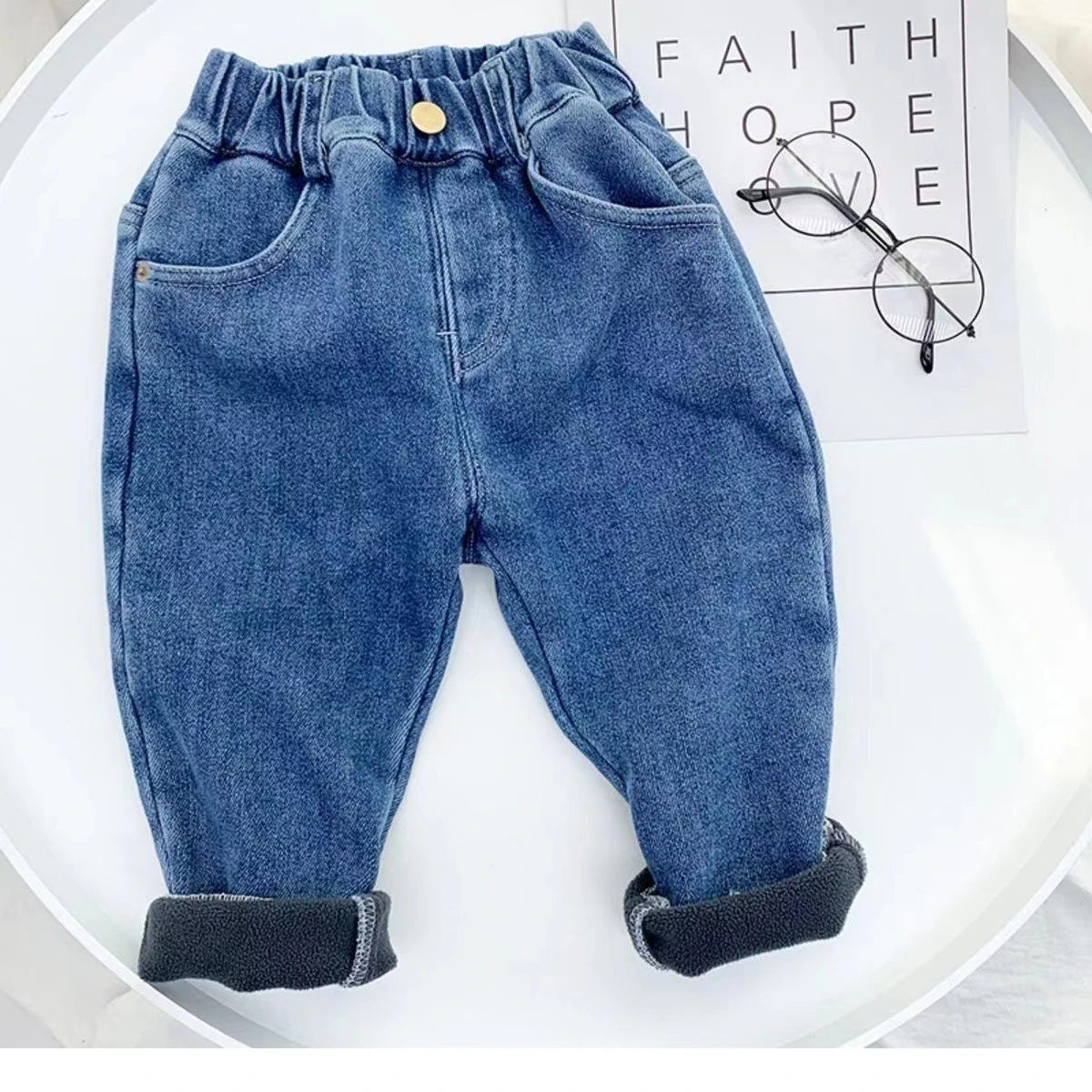 Boys' Fleece-Lined Jeans Thick One-Piece Pants for Winter. Stylish Baby & Children's Warm Trousers for Autumn
