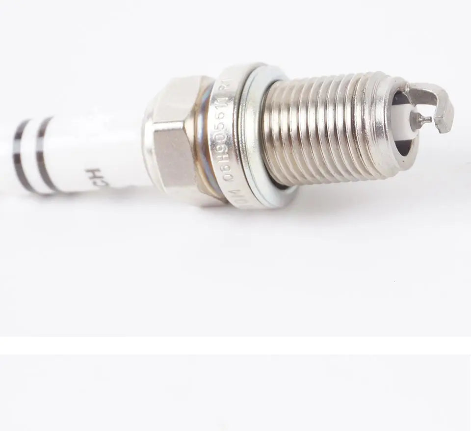 4PCS-06H905611 06H905604 Spark Plug for Audi A4 B8 A5 Q3 Q5 VW Golf GTI Passat CC B7 Sharan Scirocco EA888 GEN 2 06H905601A