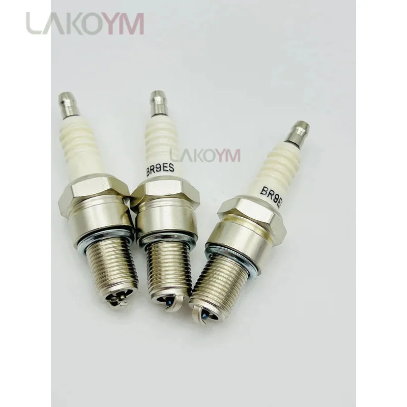 BR9ES spark plug  suitable for the yamaha / RIEJU PIAGGIO suzuki/PEUGEOT/service/KAWASAKI/GILERA/GAS GAS/APRILIA spark plug