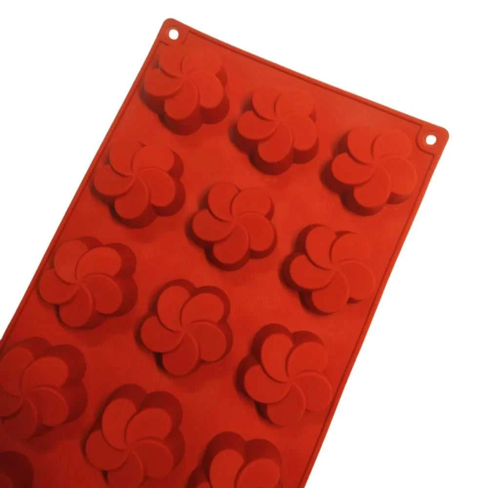 15 Hole Windmill Flower Shape Silicone Chocolate Mold DIY Ice Tray Multi-function Kitchen Baking Tools French Dessert Cake Mold The jack market .AU The jack market .AU Home $ 25 14:200004889#DGMJ040-5