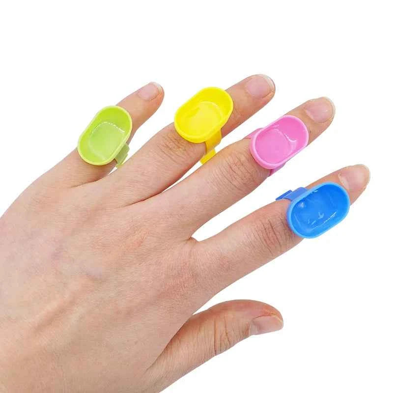 10pcs Dental Mixing Finger Ring Bowl Cup Plastic Silicone Holder Random Color Dappen Dish Prophy Paste Rings Handy Tool